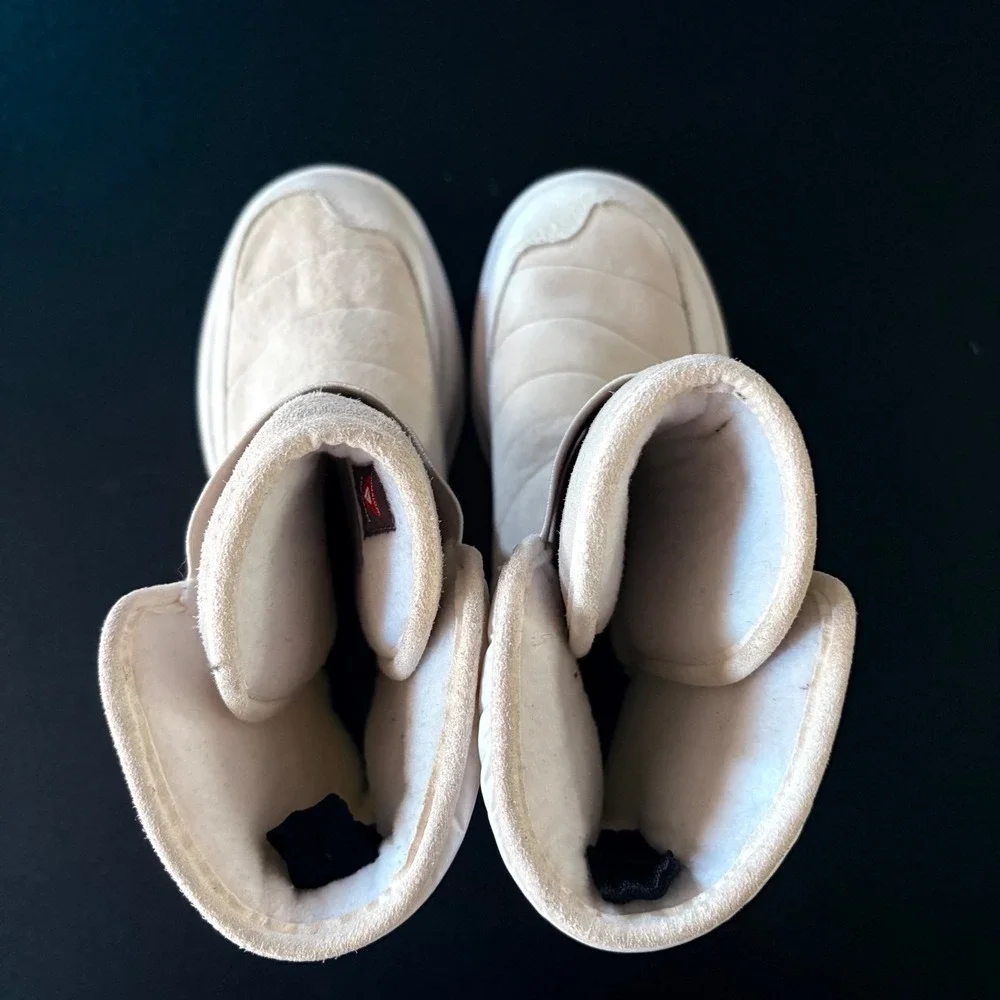 The North Face Ozone Park Winter Pull-On Boots white cream size 6 waterproof